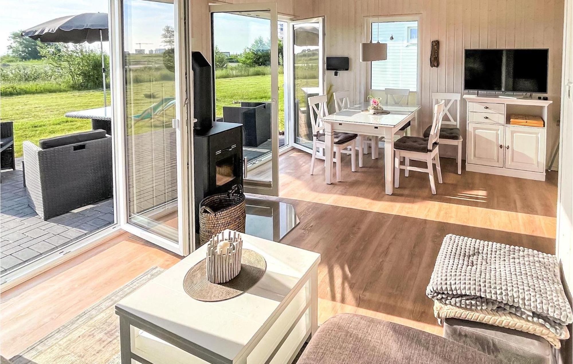 Stunning Home In Ostseeresort Olpenitz With Sauna Екстериор снимка